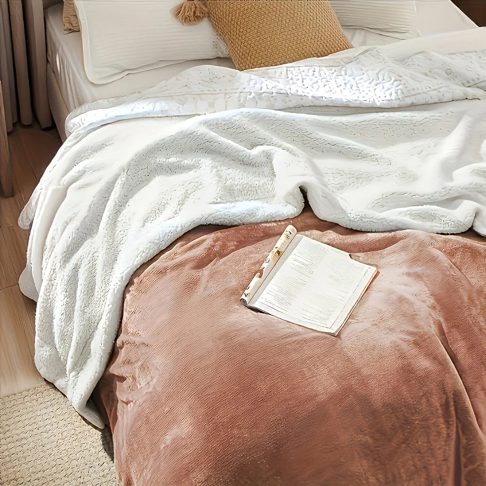 Sherpa /Fleece Bed Blanket, Twin Size. Super Soft, Fuzzy and Plush Microfiber Couch Throw. Velvet, Double Reversible