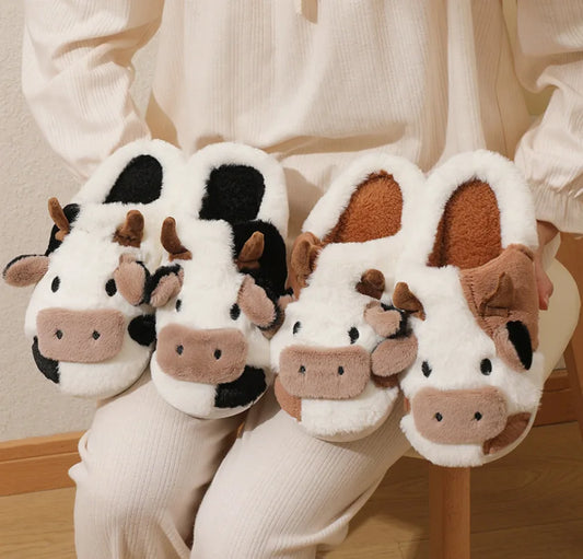 Winter Home Slippers for Warm Plush COMFORT FOR CHILDREN. NICE AND FRIENDLY Neutral Cartoon Cow for a little Indoor Fun. Anti-Slip for safety at Home.