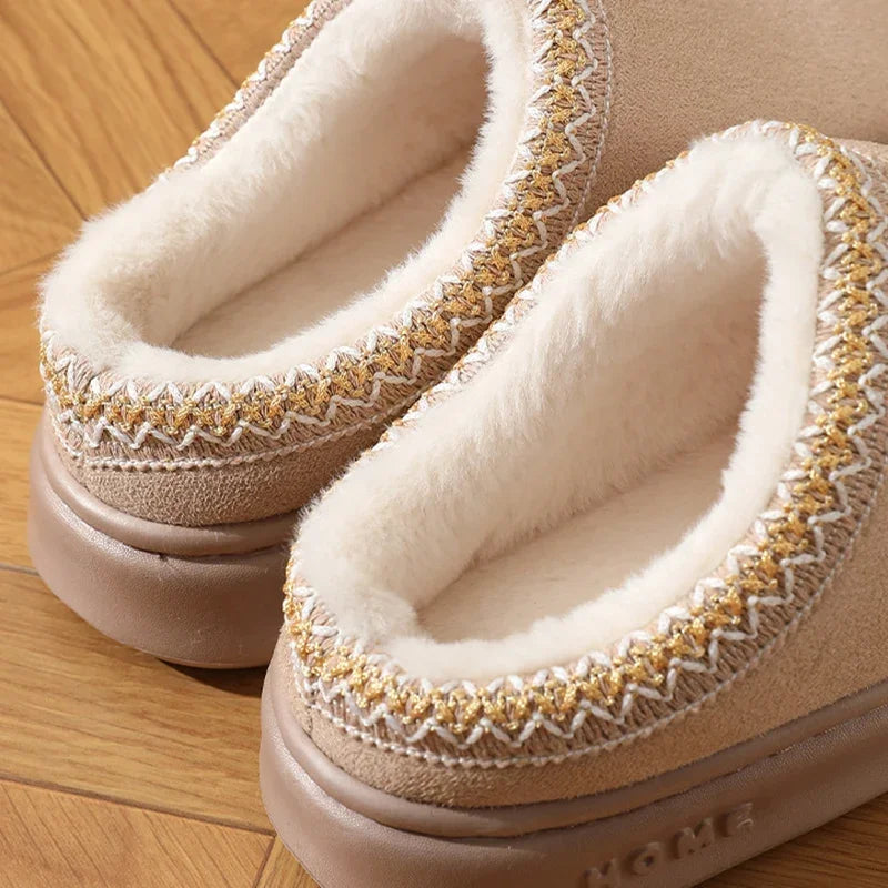 Fluffy Platform Slippers for Women 2025.  Winter Plush and Warm Cotton Shoes.  Comfort , Non Slip, Unisex Home Slippers.