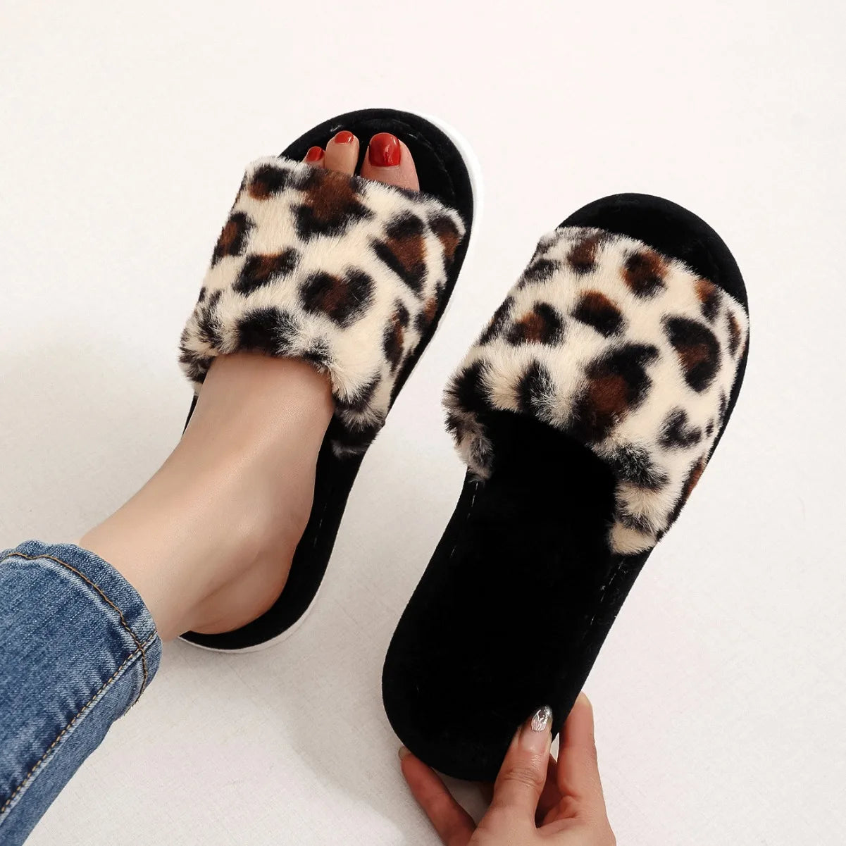 Four Seasons Women's Home Slides. Warm, Plush,  Comfortable,  and Lightweight.
