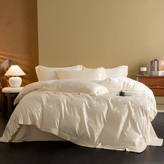 European Luxury Jacquard Ice Silk Duvet Cover Set, Fashion Bow Pattern Queen King Bedding Set Skin Friendly Comforter Cover Set