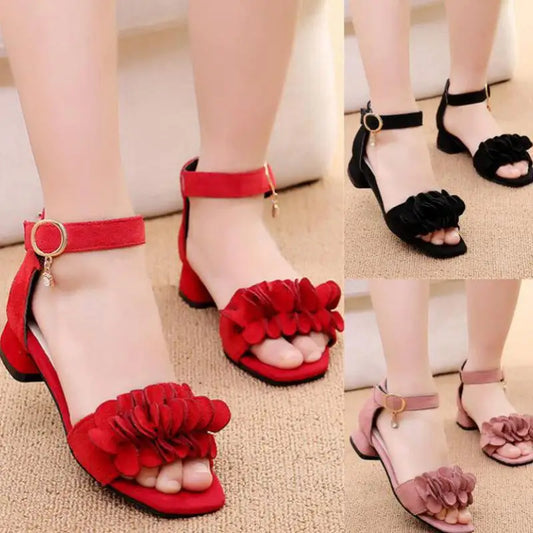 Summer Kids /Girls Leather Shoes.   Wedding Dress Shoes,  Children Princess Flower Sandals For Girls Casual Dance Shoes , Flat Sandals.  3 colors and lots of stock in all sizes.  Use Charts please