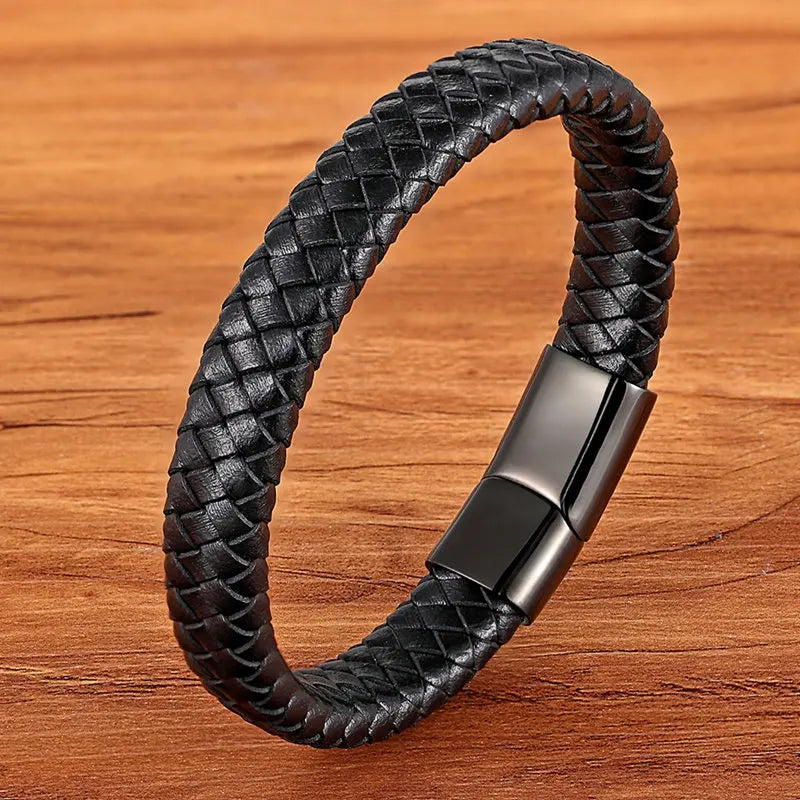 Classic Top quality Stainless Steel Gold /Silver Color Magnetic Clasps, Brown /Black Woven Real Leather Bracelet, UNISEX, Nice  Gifts.i I see 3 sizes  in the description, in cm's,  Get inches from your cell phone.!!!   Very