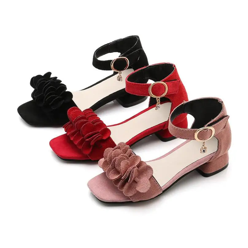 Summer Kids /Girls Leather Shoes.   Wedding Dress Shoes,  Children Princess Flower Sandals For Girls Casual Dance Shoes , Flat Sandals.  3 colors and lots of stock in all sizes.  Use Charts please