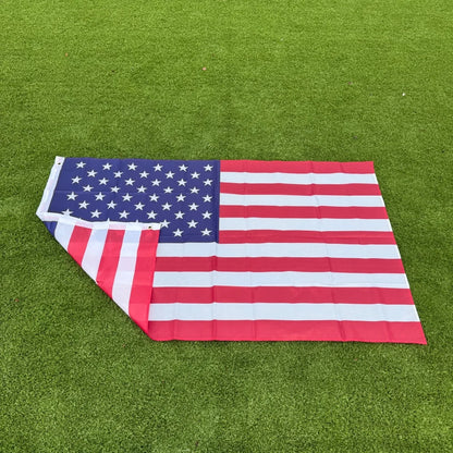 150x90cm US banner High Quality Double Sided Printed Polyester American Flag Grommets USA Flag.  Sets of 3 or 5 pieces are available.