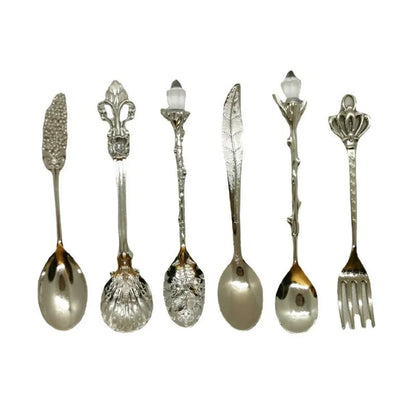 6pcs Vintage Spoons /Fork Royal Style Gold Carved Coffee,  Tea,  Spoon Snacks,  Fruit,   Dessert Fork/ Cutlery Set Serving Pieces