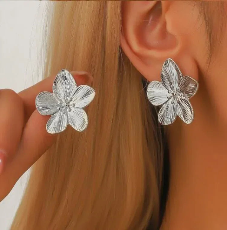 Stainless Steel Golden Double-Layer Hollow Flower Hoop Earring for Women.  Vintage Flower Earrings for  MOTHERS DAY and Daily Wear Jewelry