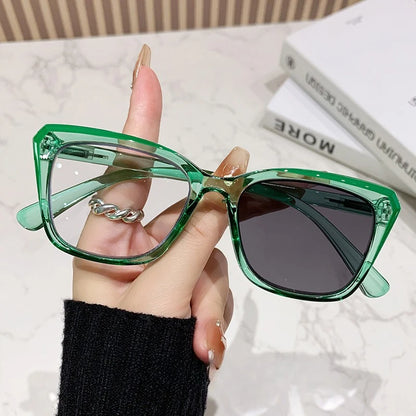Multi Focus+photochromic Reading Glasses Anti Blue Light Glasses for Both Near and Far.  Use More Suitable for Women Glasses