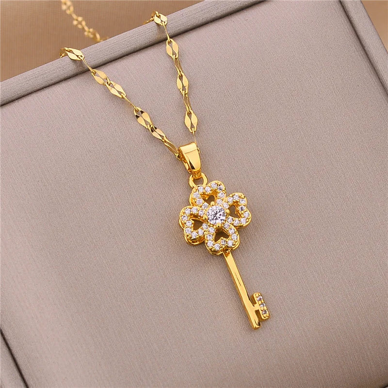 New In Light Luxury Zircon Crystal Stainless Steel Necklaces For Women. Sweet Female Clavicle Chain Jewelry.  Nice for everyday wear. Maybe nice for MOTHER/DAUGHTER Gift
