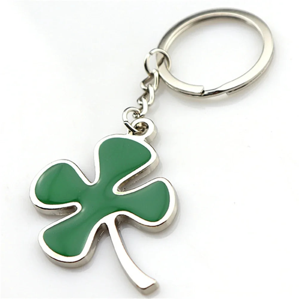 1pc Creative Lucky Four-Leaf Clover Keychains.  Couple Bag Charms,  Accessories, Metal Foliage Shape Car Key Ring Party Gift