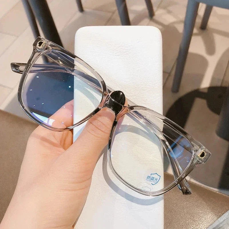 New Large Frame Myopia Glasses with Anti-Blue Light Eyewear for Women.  Eye Protective Computer Goggles, Diopters -1.0 -1.5 -2.0 To -6.0.  With so many choices,  please make sure your'e getting the features you want.