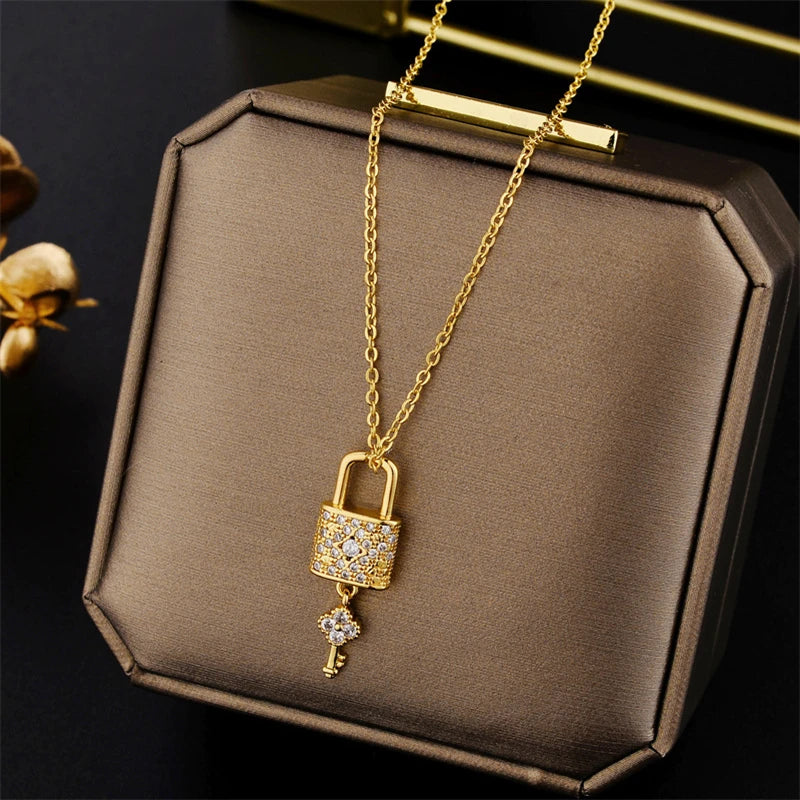New In Light Luxury Zircon Crystal Stainless Steel Necklaces For Women. Sweet Female Clavicle Chain Jewelry.  Nice for everyday wear. Maybe nice for MOTHER/DAUGHTER Gift