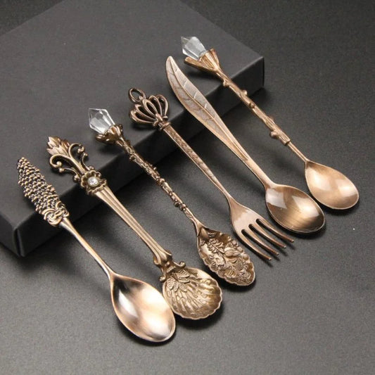 6pcs Vintage Spoons /Fork Royal Style Gold Carved Coffee,  Tea,  Spoon Snacks,  Fruit,   Dessert Fork/ Cutlery Set Serving Pieces