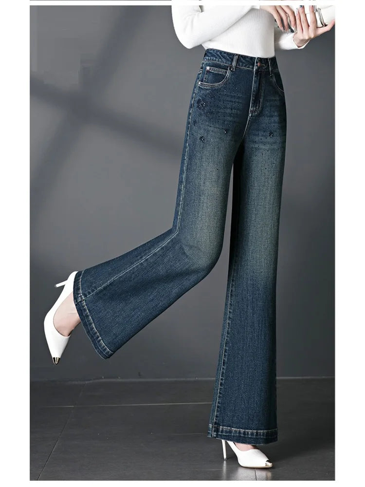 Autumn/Winter Women's High Quality,  Mid to High Waist,  Micro Jeans  in Plus Sizes, Embroidered,  Straight LEG, Casual