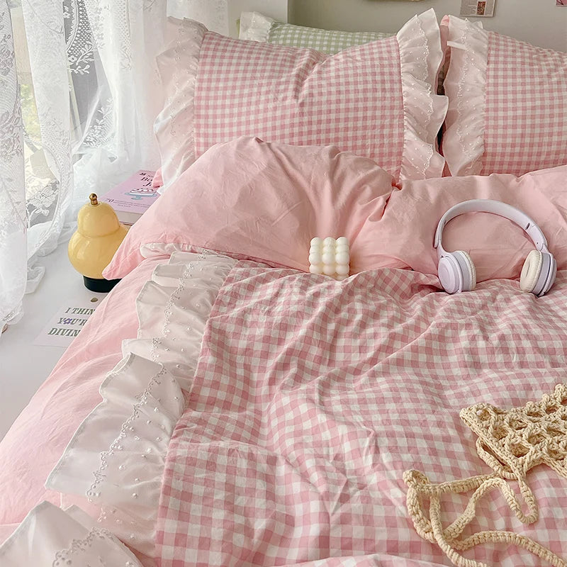 3 Piece Sheet Set  pink checked, Gingham Pattern,  duvet cover Set.  Comfortable Bedding Set for All Seasons