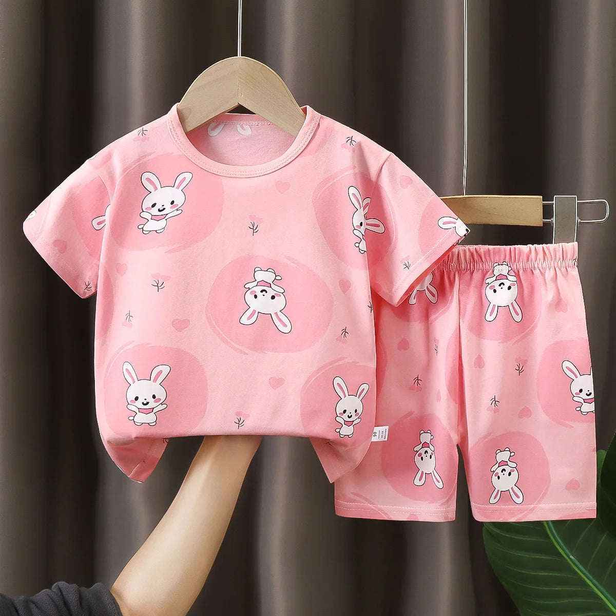 2-6 Years Baby Girls/Boys Summer Set with Short-sleeved Tees,  Cotton shorts in contrasting fabric and pattern and many, many styles to choose from.  Cant have JUST ONE!