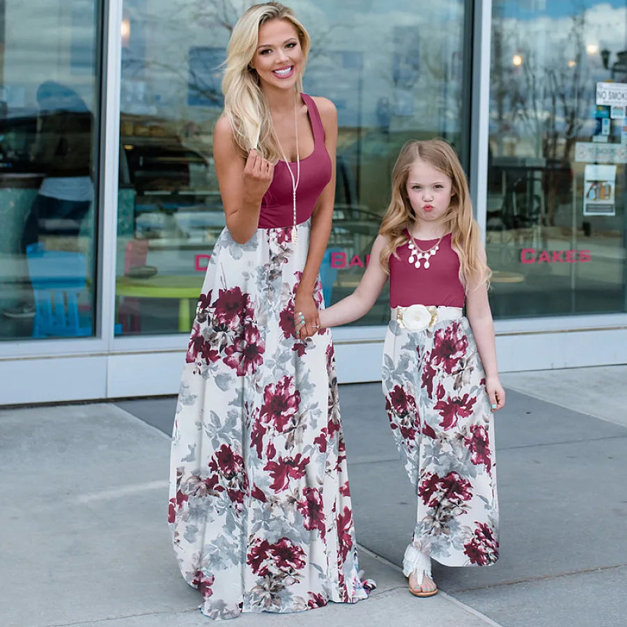 Matching Family/ parent-child color matching dress,  flower print extreme-bottom short-sleeved skirt floral