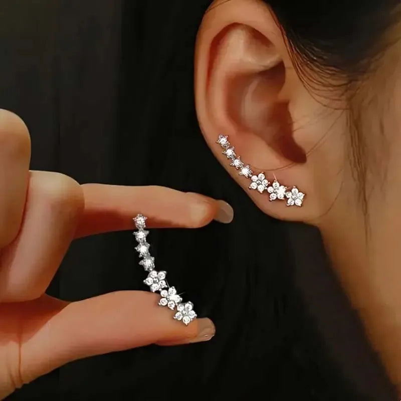 Fashion Silver Color Zircon Flower Star Stud Earrings For Women Simple Metal Piercing Climbing Earrings Jewelry Accessories