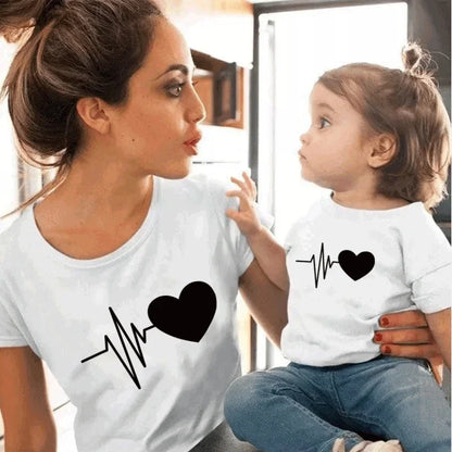 1PC Electrocardiogram Printed Family Matching Clothes, T- Shirt Fashion Mother and Child Clothing,  Mommy and Me Family Look T-shirt.  Check sizes for mens sizing.