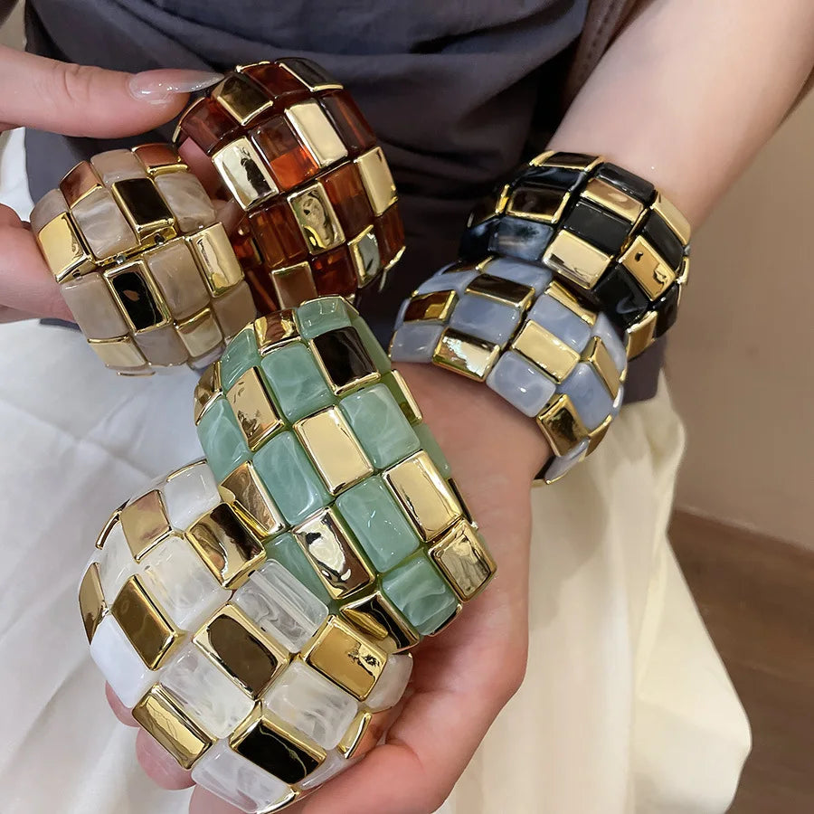 Acrylic Square Splicing Geometric Round Bangles for Women.   European and American Fashion,  Simple Bracelet Hand Jewelry Sense.. GREEN  and BLUE are both gone.  Don't wait too long....I love this bracelet!!!