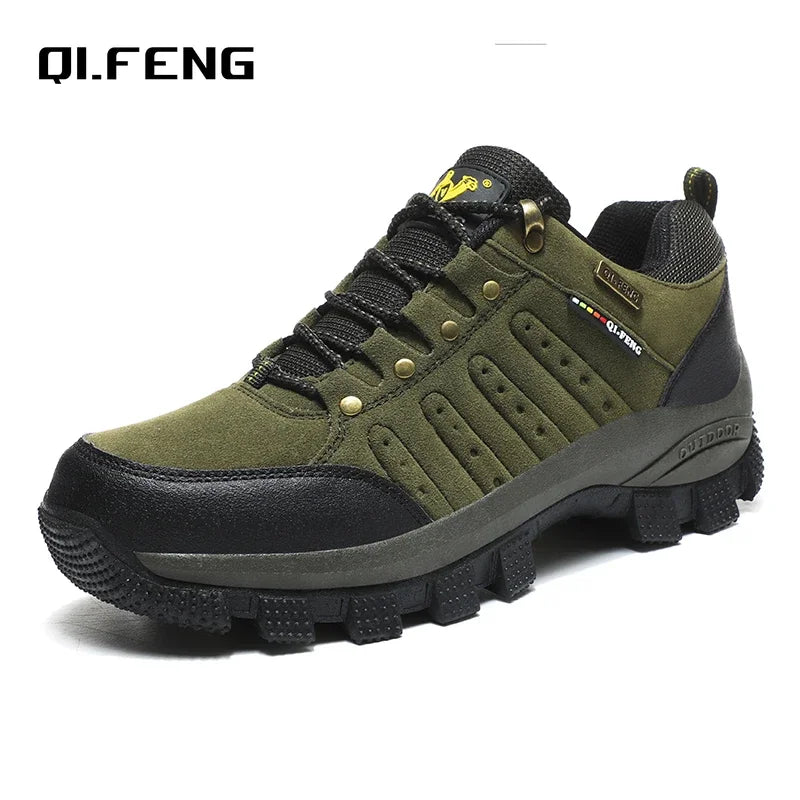 Men Casual Leather Shoes Classic.  Waterproof High Quality Shoe  also for Women as Climbing Shoes.