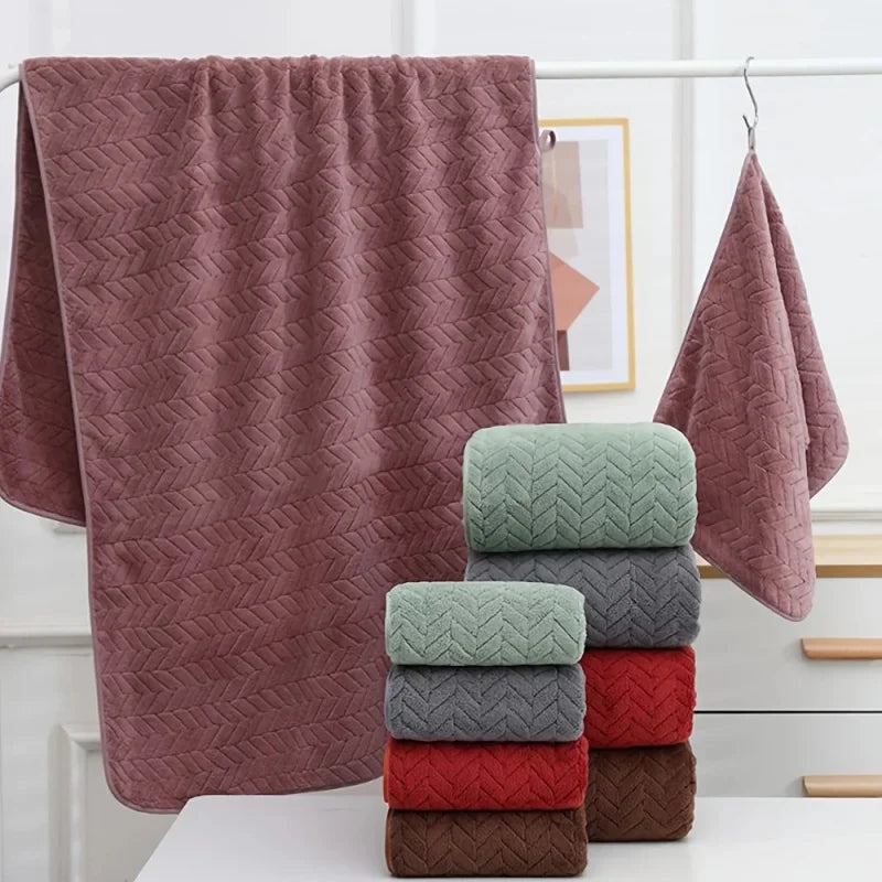 High quality thick velvet bath towels, soft and absorbent towels, sports beach towels for home and hotel use