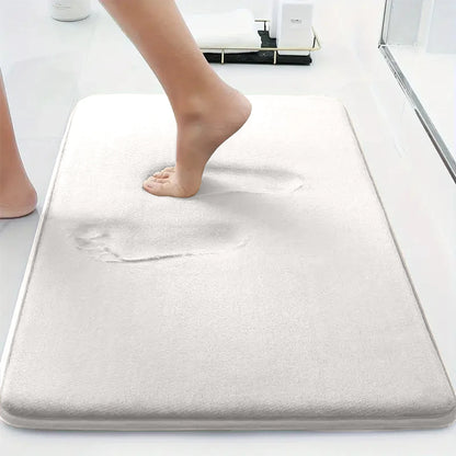 Solid color bathroom absorbent  mat,  thick sponge shower room non-slip mat,  flannel  and dirt-resistant.