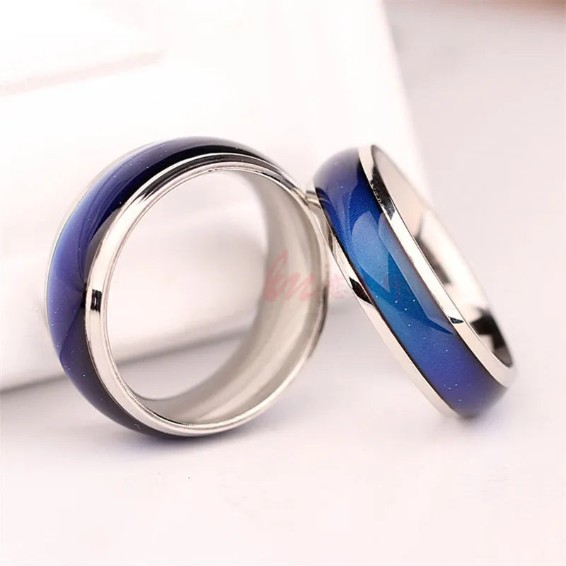 1pc Stainless Steel Mood Ring Changing Color Rings Emotion Feeling Temperature Ring For Women/ Men / Couples Rings Fashion Jewelry, 1 color to order but many moods to wear.  Use Sizing chart.