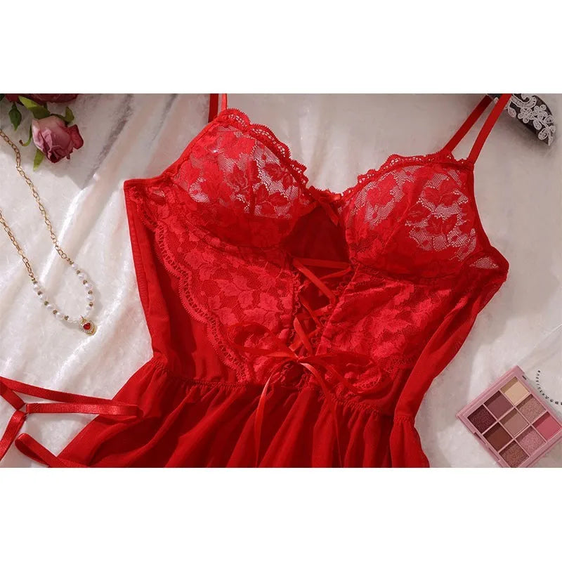 Sexy Bra And Garter Belt Lingerie  in Hot Red.   Babydoll Dress  for Women.  Exquisite 3-Piece Set Nightwear Set