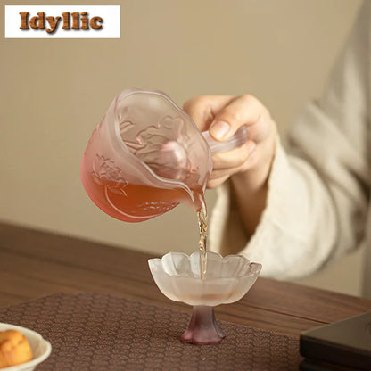 200ml Glass Moonlight Over The Lotus Pond Side Handle Tea Pitcher Tea Divider,  Dispenser