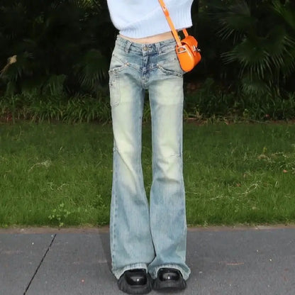 Low Waist Bell Bottom Denim Jeans for  Women/Girls.  Stone-Washed American Style,  Slimming,  Long Trousers  with Straight Leg  for Autumn/ Winter..