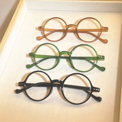 3-Pack Round Non-Prescription Anti-Blue Light Reading Glasses.  There are 3 precriptiions that are unavailable, 1.00/2.00/ and 2.50- Cute Full Rim PC Frame with Clear Polycarbonate Lenses.  3 pack  is  great value     .