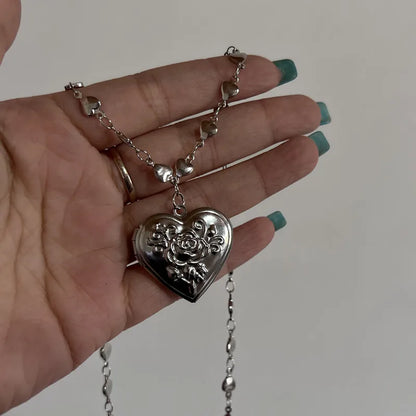 Romantic Heart Locket Pendant Openable.  Female  Dark Silver Color Stainless Steel Photo Frame Charm Necklace for Women /Men Jewelry Gift HAPPY MOTHERS and FATHERS DAY!!!