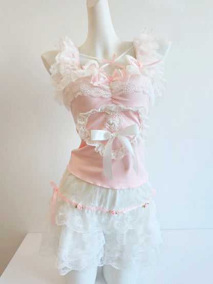 Cute Crop Top for Women / Gils for Summer.   Lace Trim,  Bows,  Lovely Pink Top.