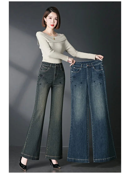 Autumn/Winter Women's High Quality,  Mid to High Waist,  Micro Jeans  in Plus Sizes, Embroidered,  Straight LEG, Casual