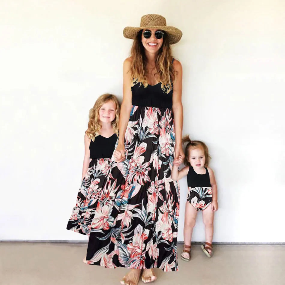 Matching Family/ parent-child color matching dress,  flower print extreme-bottom short-sleeved skirt floral