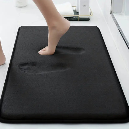 Solid color bathroom absorbent  mat,  thick sponge shower room non-slip mat,  flannel  and dirt-resistant.