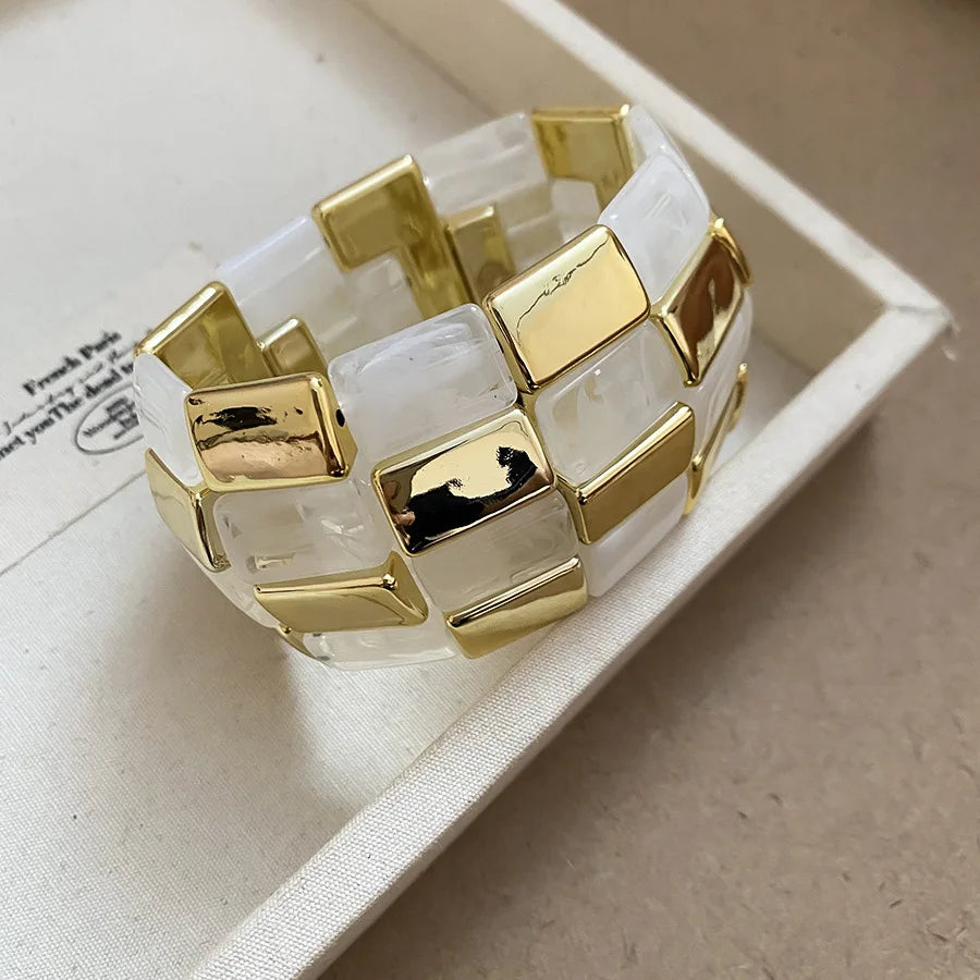 Acrylic Square Splicing Geometric Round Bangles for Women.   European and American Fashion,  Simple Bracelet Hand Jewelry Sense.. GREEN  and BLUE are both gone.  Don't wait too long....I love this bracelet!!!