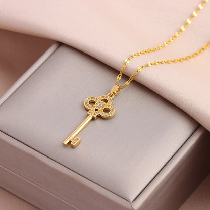 New In Light Luxury Zircon Crystal Stainless Steel Necklaces For Women. Sweet Female Clavicle Chain Jewelry.  Nice for everyday wear. Maybe nice for MOTHER/DAUGHTER Gift