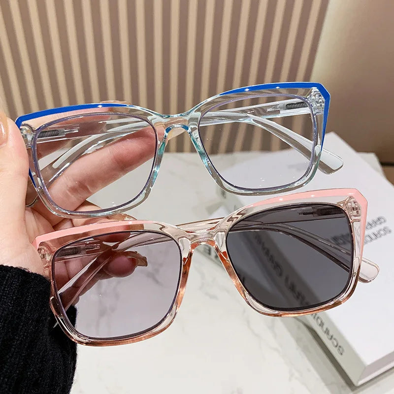 Multi Focus+photochromic Reading Glasses Anti Blue Light Glasses for Both Near and Far.  Use More Suitable for Women Glasses