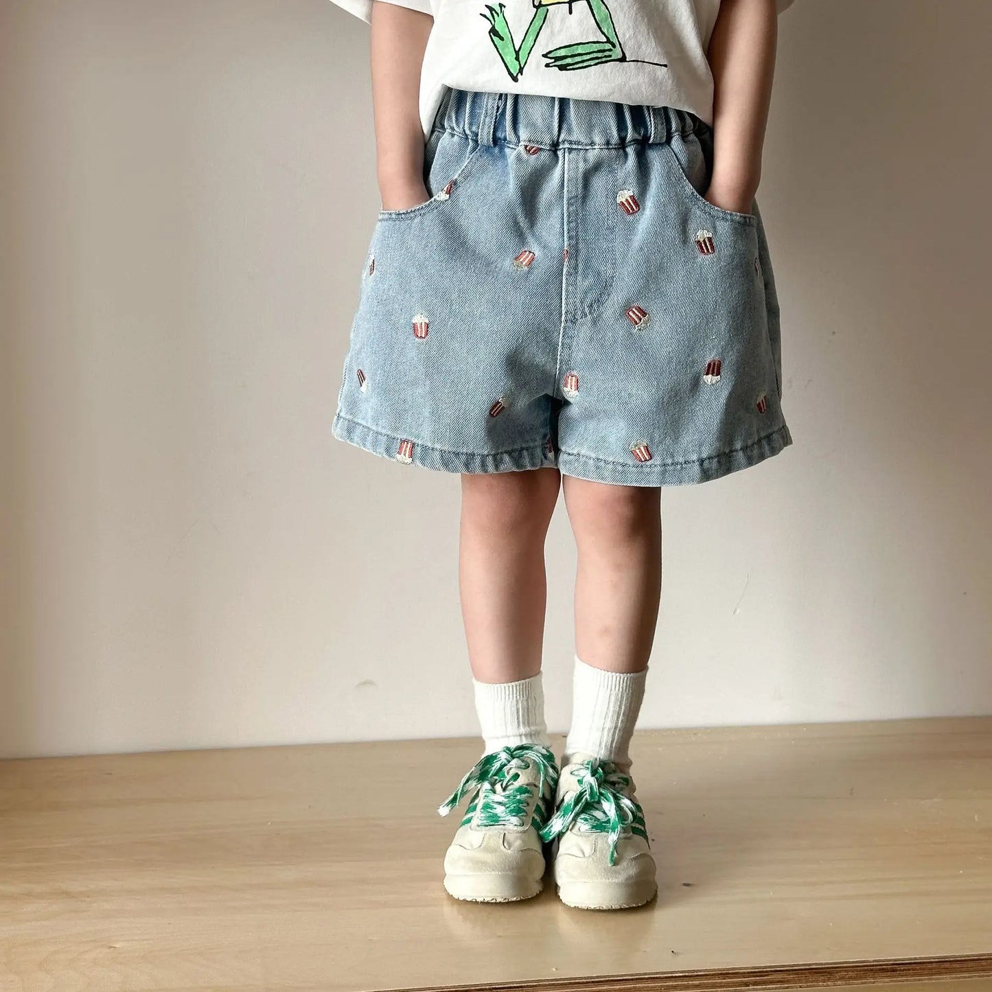 Kids Denim Shorts for 80-150cm Boys  or  Girls. Popcorn Embroidery  with Elastic Waist, Casual Knee Length Teen Children Pants