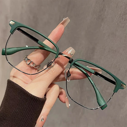Anti -Blue Light Presbyopia Glasses Reading Glasses Men Women Eyeglasses Antifatigue Computer Eyewear +1.5 +2.0 +2.5 +3.0 +3.5.   BLACK/+4.00  is the most available choice.  Others are modestly available.  Since your RX is th