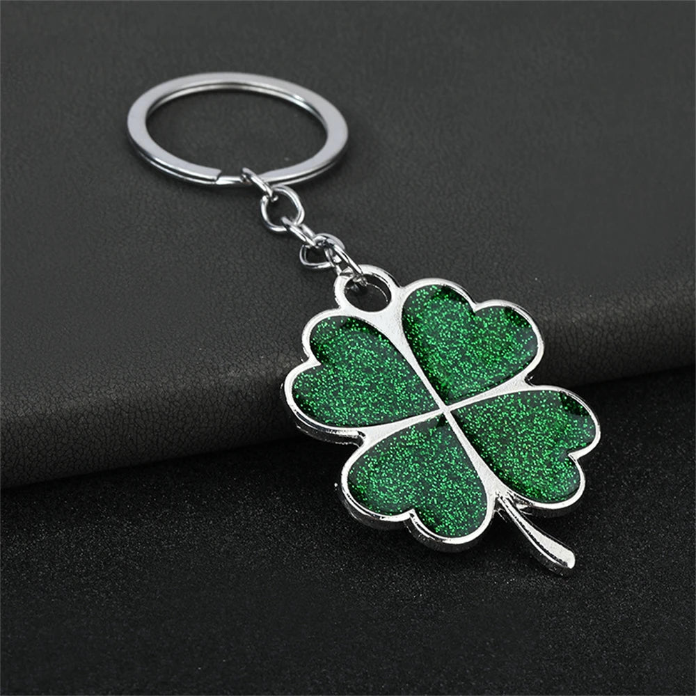 1pc Creative Lucky Four-Leaf Clover Keychains.  Couple Bag Charms,  Accessories, Metal Foliage Shape Car Key Ring Party Gift