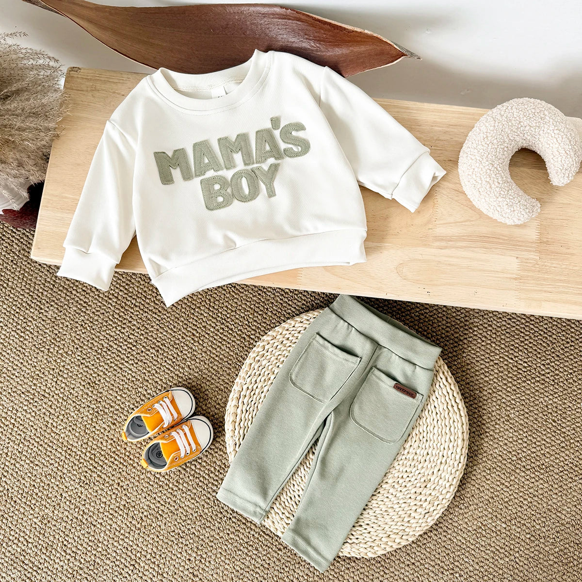 2025 Baby Boy Clothes MAMA'S BOY Sets,  Fall Outfit with  Sweatshirt Top  and Pants.  2Pcs Long Sleeve Winter Warm Infant Suit