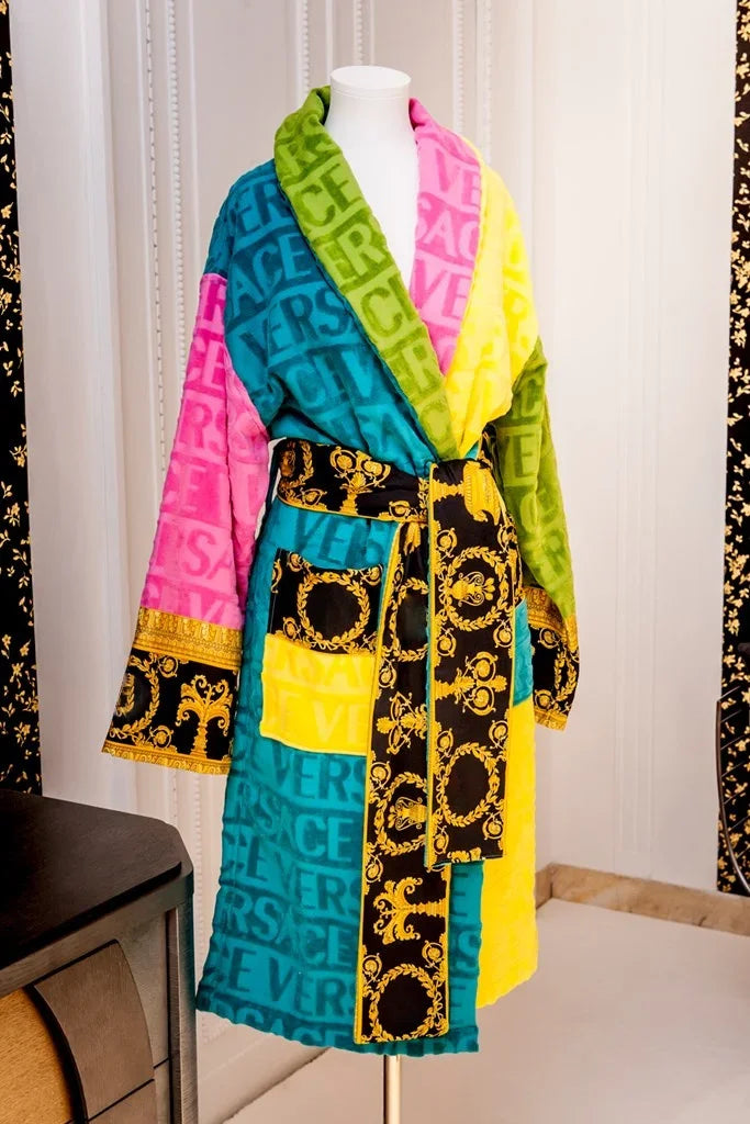 Luxury Plush Unisex Bathrobe with Sash Pockets, Long Sleeves, Elegant, Ultra-Soft Home Spa Robe for Couples/ Adults