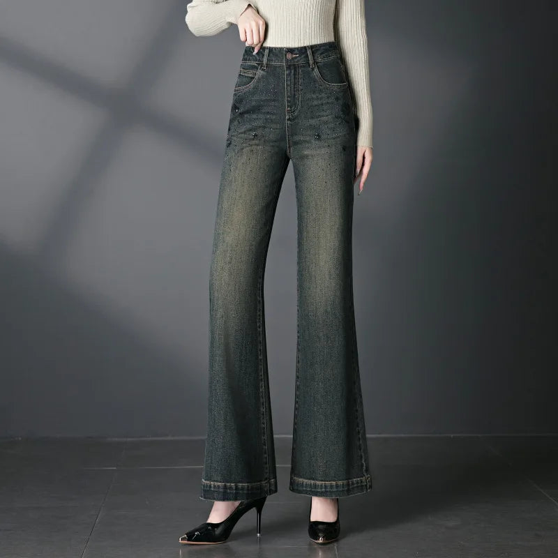 Autumn/Winter Women's High Quality,  Mid to High Waist,  Micro Jeans  in Plus Sizes, Embroidered,  Straight LEG, Casual