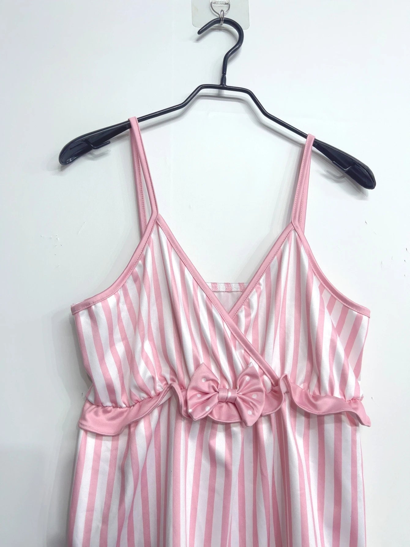 Women/girls Summer Fashion,  Sweet Bow with  Stripe Print.  Crop Tops, Vintage Cute,  Sleeveless Shirt,  Camis