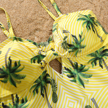 Matching  Family Outfits,.   Coconut Tree Print Holiday Look.  Beachwear for  Adults/ Kids.   Swimsuits for  Women /Girls. One-piece Suit for  Men /Boys Shorts