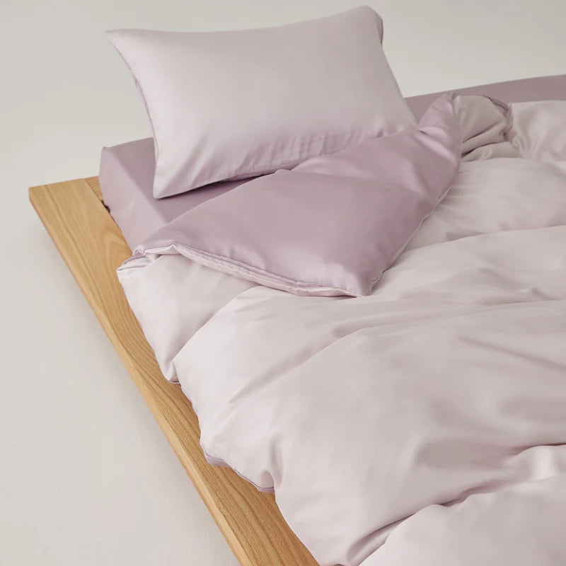 Simple 100% Lyocell Bedding Set,  Solid Colors,  Soft,  Skin-friendly Queen Duvet Cover Set with Sheets  of Natural Plant Fibre on Duvet Cover
