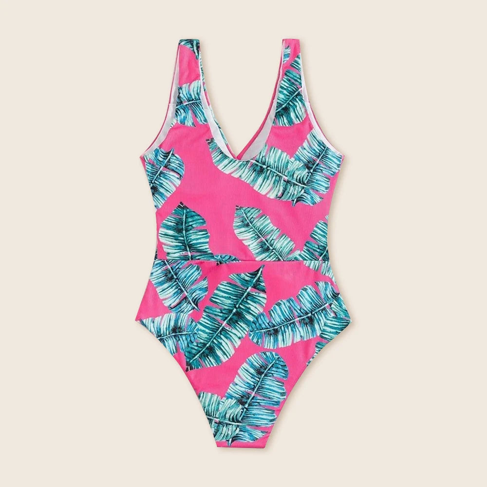 Matching  Family Outfits  for Mother And Daughter, Swimsuit Father/ Son Beach Shorts. Summer Bathing Suits